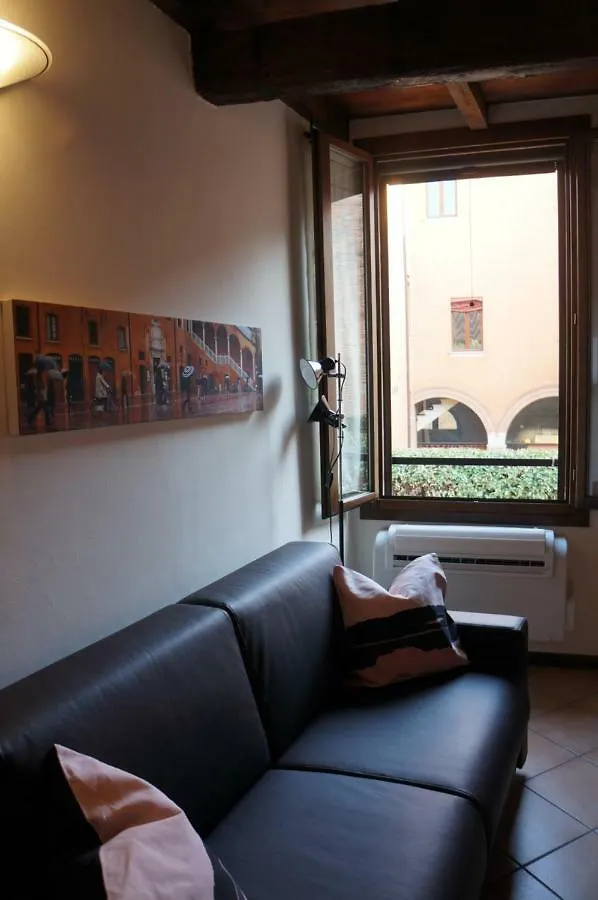 La Scarana Apartment Ferrara 0*,